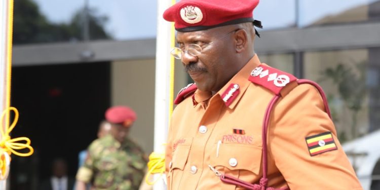 Dr.Byabashaija directs prisons officers on social media use