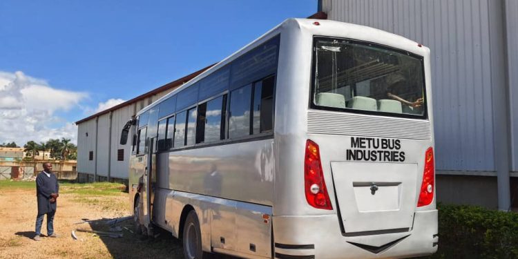 Give Kampala bus service deal to Metu, Museveni directs