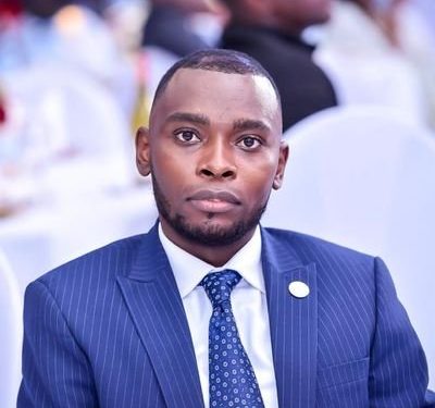 Ex-GCIC boss Abigaba demands shs100m or sues tweep for embarrassing him on social media