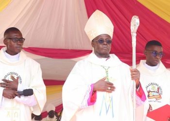 Tight-mark your partners so they don’t fall into temptation, Bishop asks couples