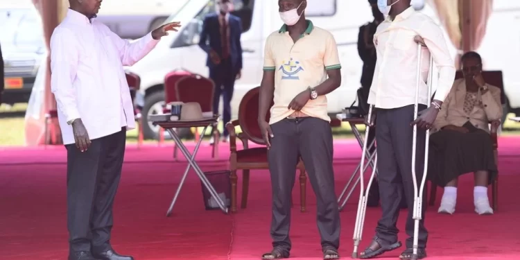 Ssimbwa is a liar- Besigye trashes confession by acclaimed accident victim paraded before Museveni