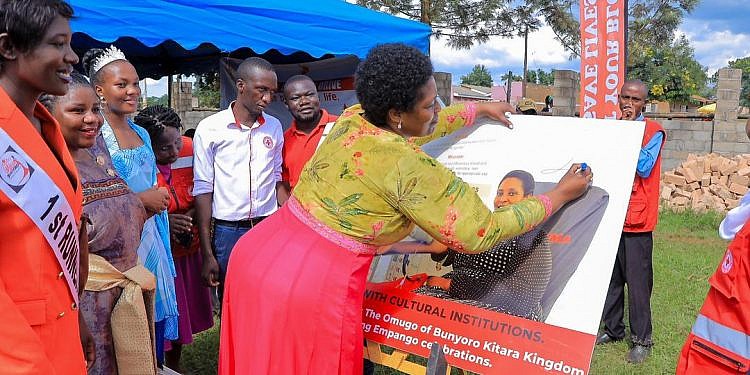 Red Cross, Bunyoro kingdom launch drive to collect 200,000 units of blood