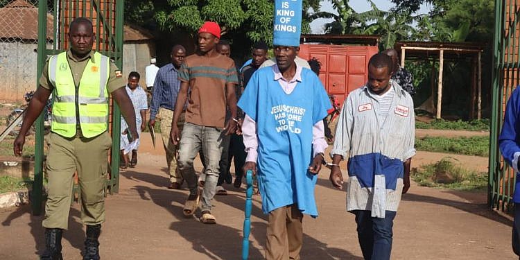 Man claiming to be Jesus remanded for refusing to be counted during census