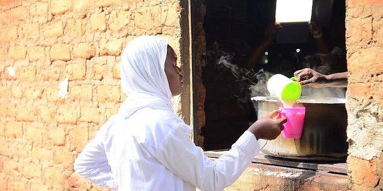 Schools in West Nile, Kiryandongo switch to smart cooking stoves