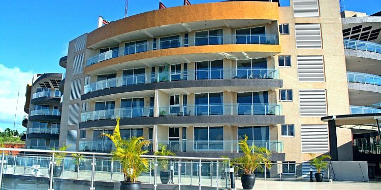 Man jumps to death at Skyz Hotel, Naguru