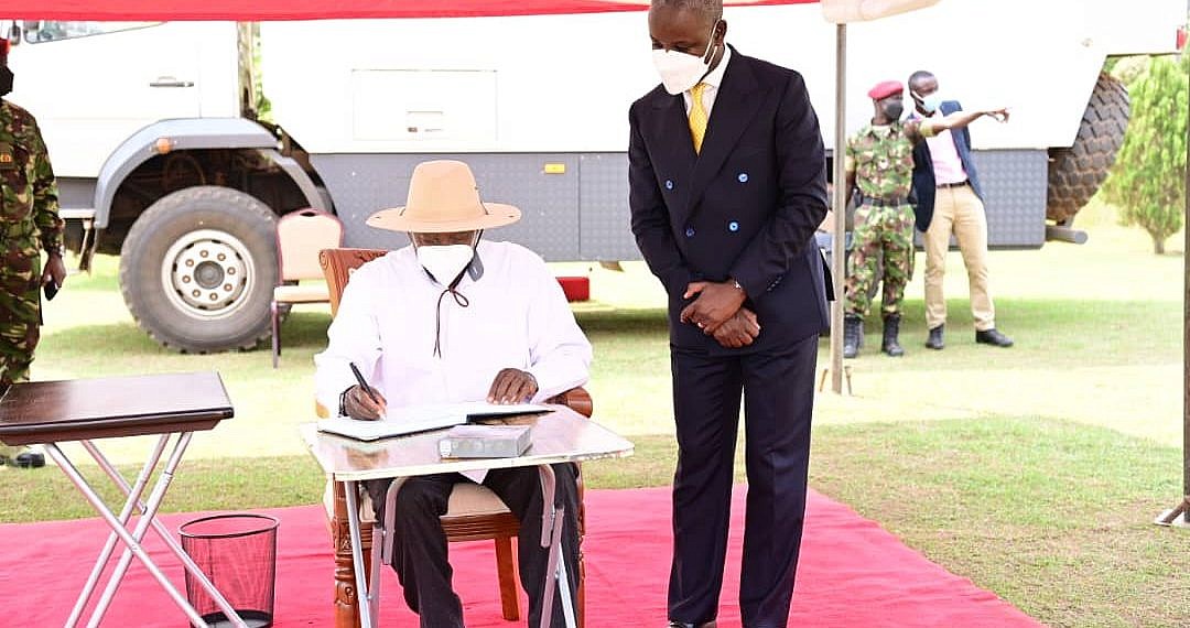 PICTORIAL: Museveni hails Deputy Speaker Tayebwa’s family for hard work