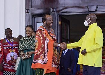 Museveni bids farewell to King Mswati as state visit ends