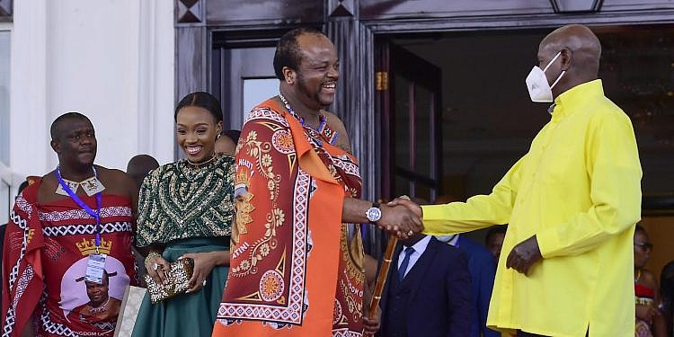 Museveni bids farewell to King Mswati as state visit ends