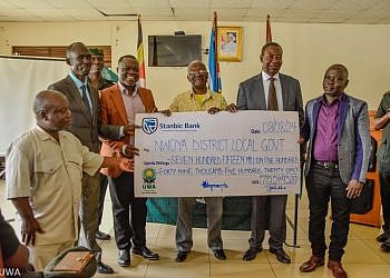 UWA gives shs3.2bn to communities around Murchison Falls National Park
