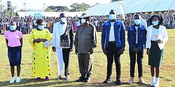 Museveni pledges to resolve Born Again churches registration issues