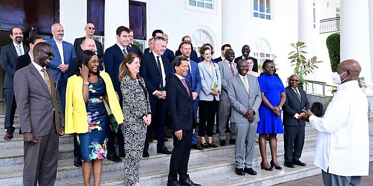 Museveni woos French investors to Uganda