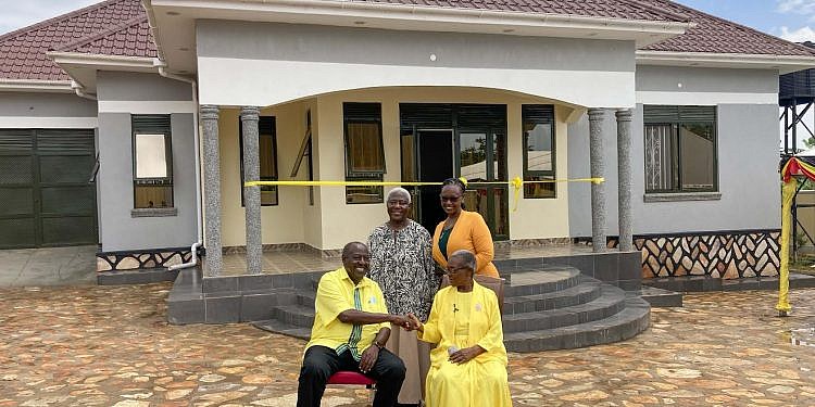 Museveni honours woman who hid his mother during bush war with fully furnished house