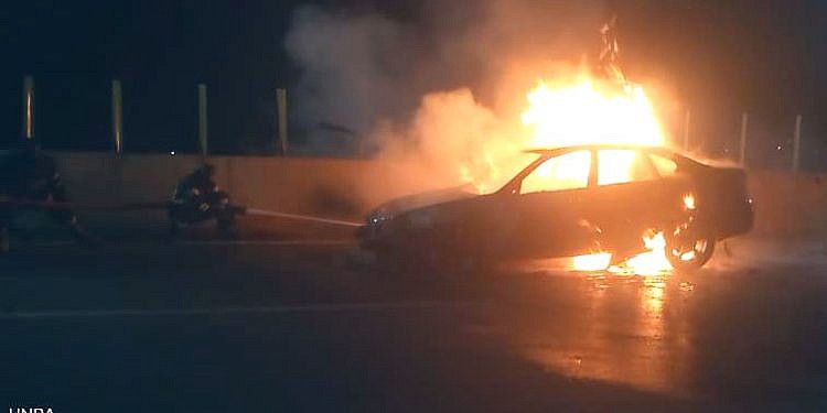 Subaru catches fire along Entebbe Expressway