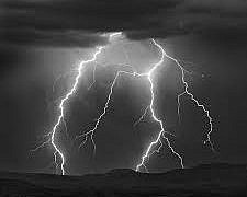 Lightning kills 14 during Church service in Lamwo