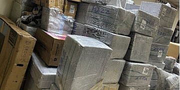 URA seizes smuggled phones worth shs1.9bn in Kampala