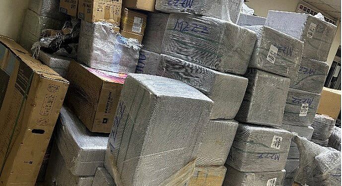 URA seizes smuggled phones worth shs1.9bn in Kampala