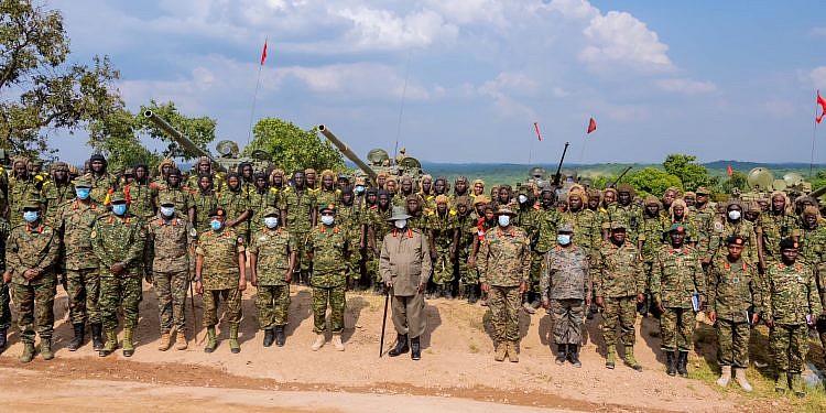 Museveni passes out 627 tank commander, crew