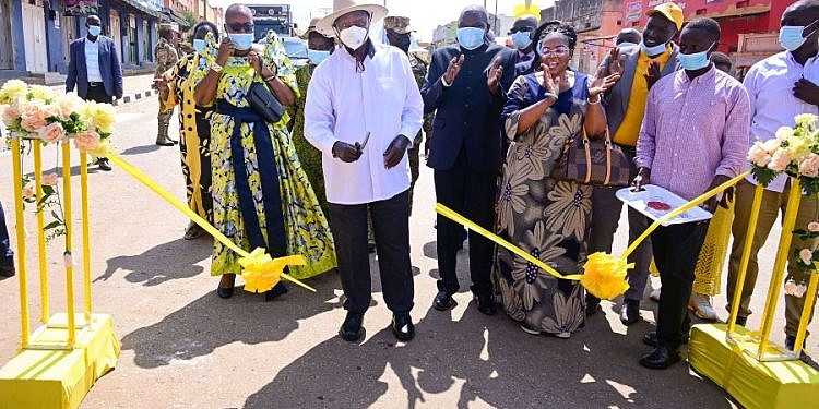 Museveni commissions USMID-funded roads in Mbale City