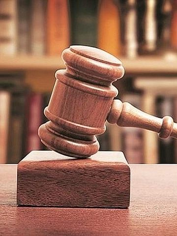 Two Ugandan businessmen, Congolese national remanded over shs400m gold scam