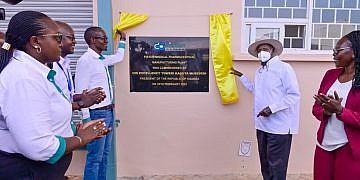 Museveni opens pharmaceutical manufacturing company in Namanve