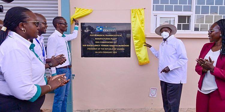 Museveni opens pharmaceutical manufacturing company in Namanve