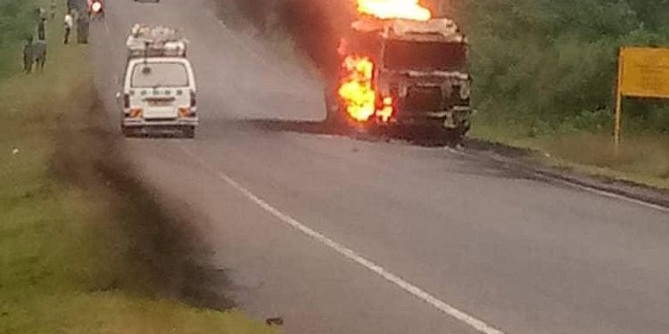 Fuel tanker catches fire along Kampala-Mityana Road