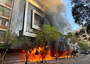 Parliament asks gov’t to push for compensation over Ugandan Embassy in Nairobi burnt by protesters