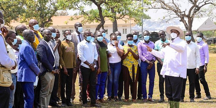 Museveni ‘injects’ Lango journalists with shs100m