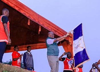 Kabaka Mutebi flags off 12th birthday run as 120,000 defy downpour to participate
