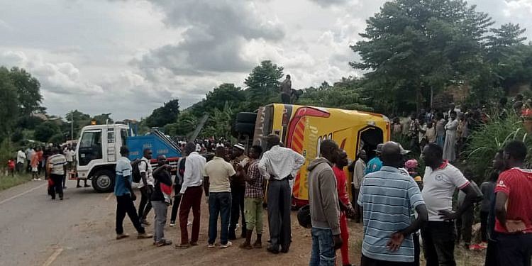 Easter Sunday bus accident kills two, 12 injured along Mubende-Kyegegwa highway