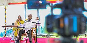 Museveni asks journalists to use their platforms to defend PDM