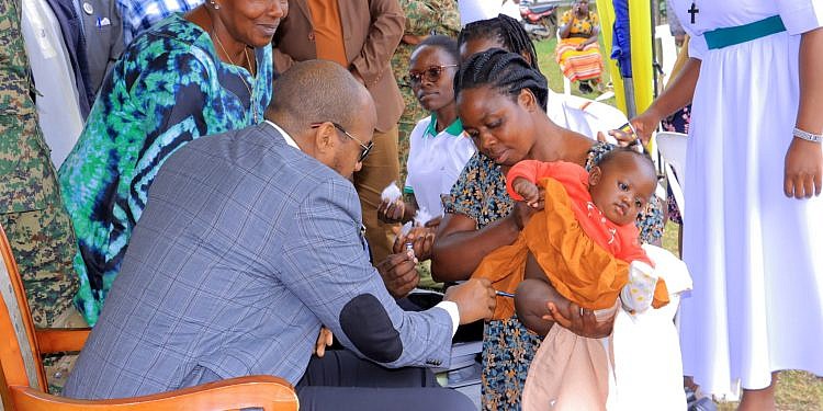 King Oyo rallies subjects on Malaria vaccination