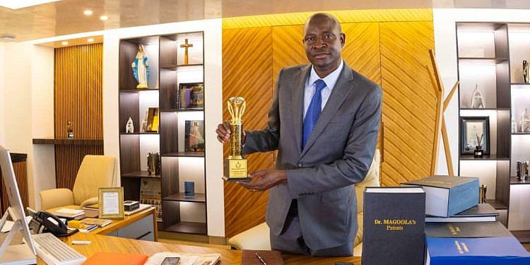 Dei Biopharma’s Dr.Magoola wins African excellence, personality award in Ghana