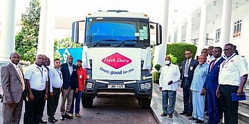 Museveni flags off Uganda’s first milk consignment to Algeria in landmark deal
