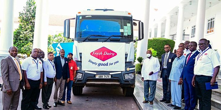 Museveni flags off Uganda’s first milk consignment to Algeria in landmark deal