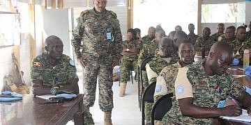 UN peacekeepers urged to boost intelligence ,community ties in Somalia