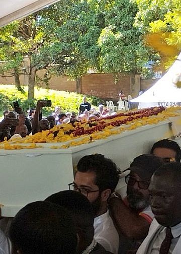 Tears as Rajiv Ruparelia is cremated