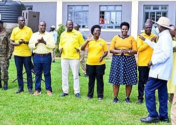 Museveni ask Greater Luweero leaders to tackle high school dropout rate