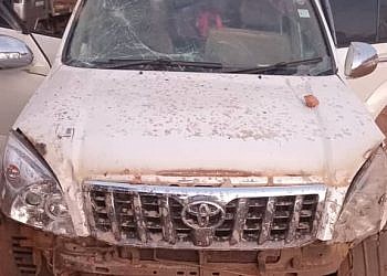 Two killed as Police intercept Toyota Prado loaded with stolen cattle