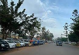 Gov’t give car-bonds along Nakawa-Kireka road reserve to vacate or be evicted