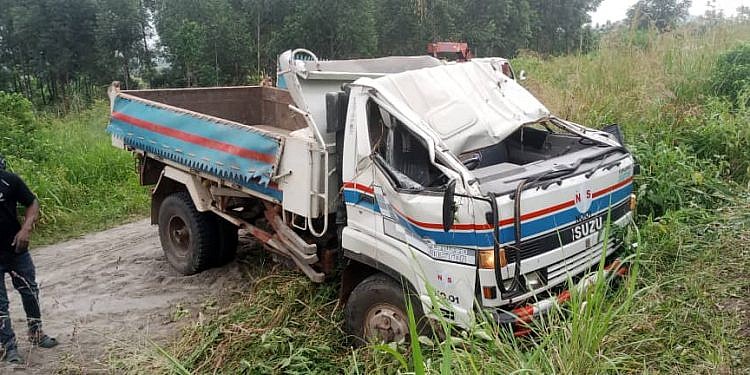 Two dead, scores injured in Kasese road crash