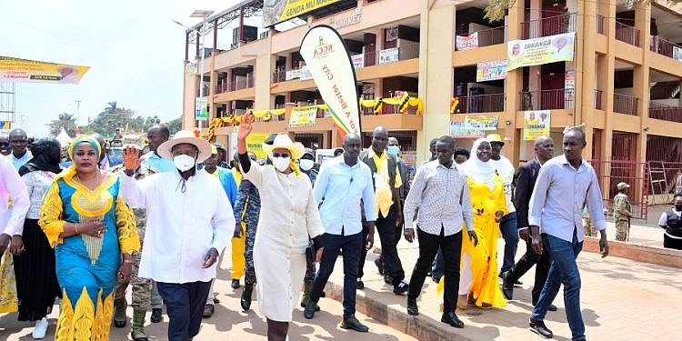 Museveni commissions new Busega market in Kampala
