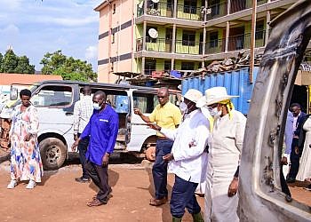 Museveni rallies Kampala mechanics to drive wealth creation through skilled work
