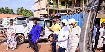 Museveni rallies Kampala mechanics to drive wealth creation through skilled work