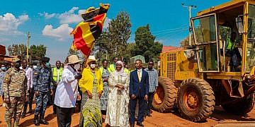 Museveni flags off construction of shs56bn Bukasa-Ssentema-Kakiri road