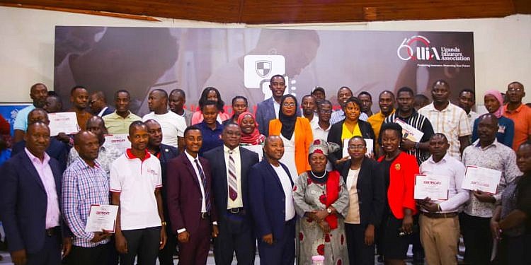 Media urged to simplify insurance coverage, build public trust for sector