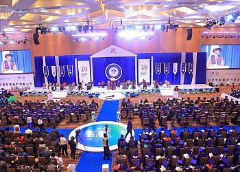 Over 900 graduate at Cavendish University