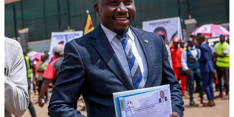 Journalist Zambaali Mukasa handed NUP card for Nansana Municipality