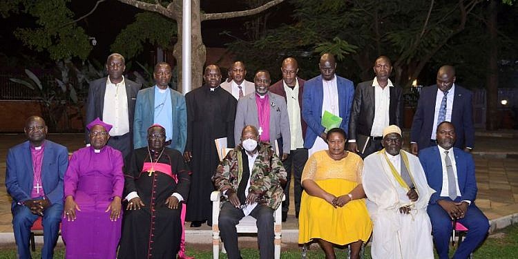 Museveni urges Busoga leaders to shun sectarianism, embrace unity, development