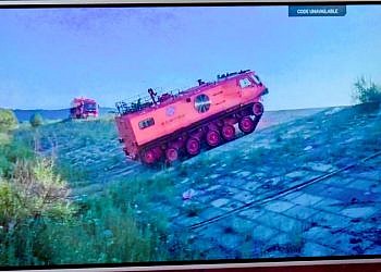 Museveni unveils Ugandan developed all-terrain wild firefighting vehicle